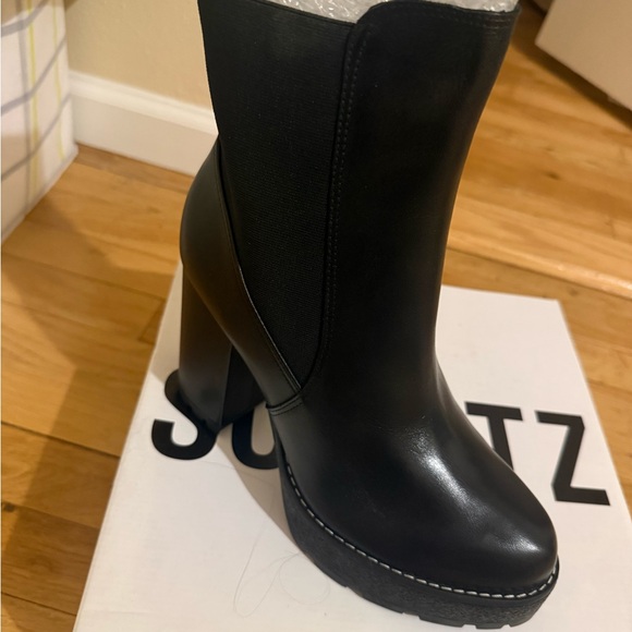 NEW IN BOX NIB NWT SCHUTZ LEATHET PLATFORM BOOTS - Picture 2 of 10